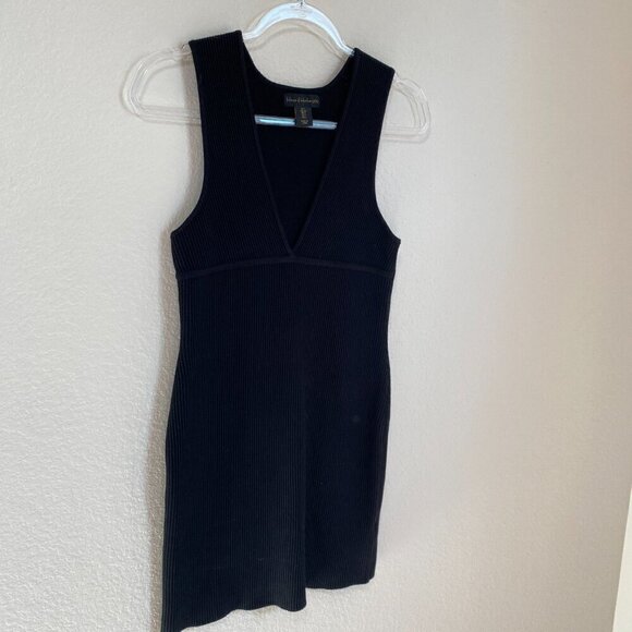 House of Harlow 1960 Luxe Essentials Sleeveless V Neck Ribbed Mini Dress… - Picture 3 of 8